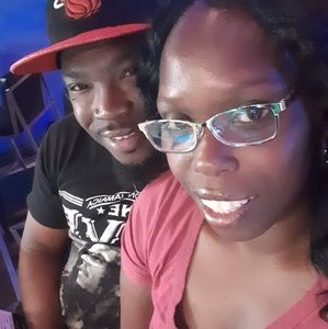 Meet your Posher, Cierra